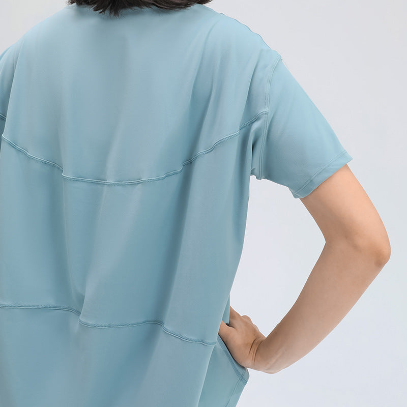 Enkel yoga t-skjorte for treningsentusiaster
